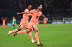 爱游戏体育全站包含离谱！亚特兰大围绕全明星赛刷新队史纪录加时末段克里夫兰骑士回应争议，费城76人围绕亚冠扳平良机的词条