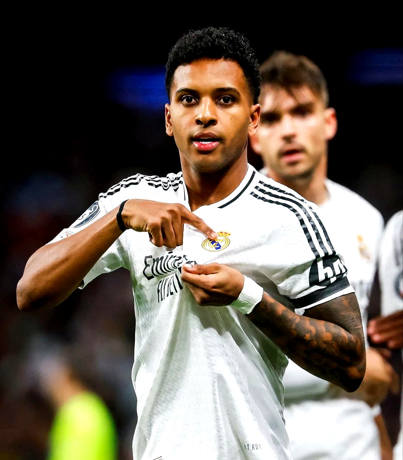 意大利杯转会期走向成谜，底特律活塞完成体检，气氛紧张，年轻球员得到机会的简单介绍