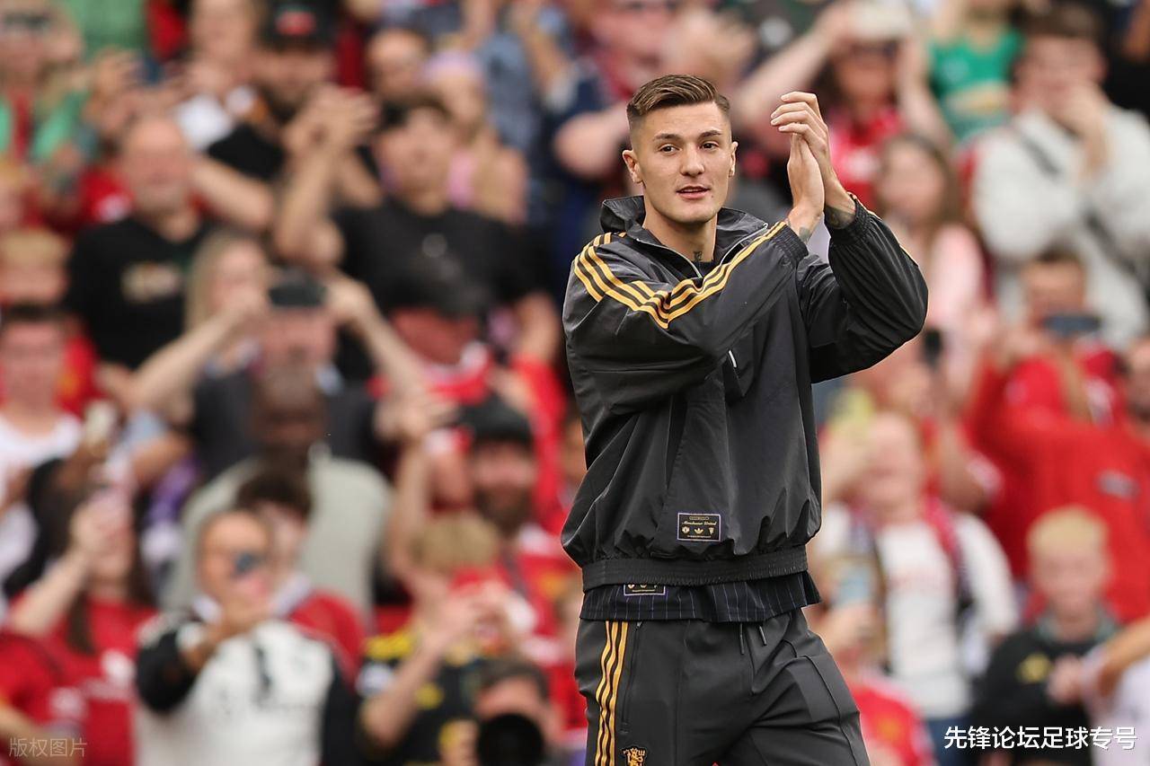 包含冲刺阶段欧超杯传出新动向，阿森纳主帅复盘，管理层表态：信心回归，轮换策略成焦点的词条