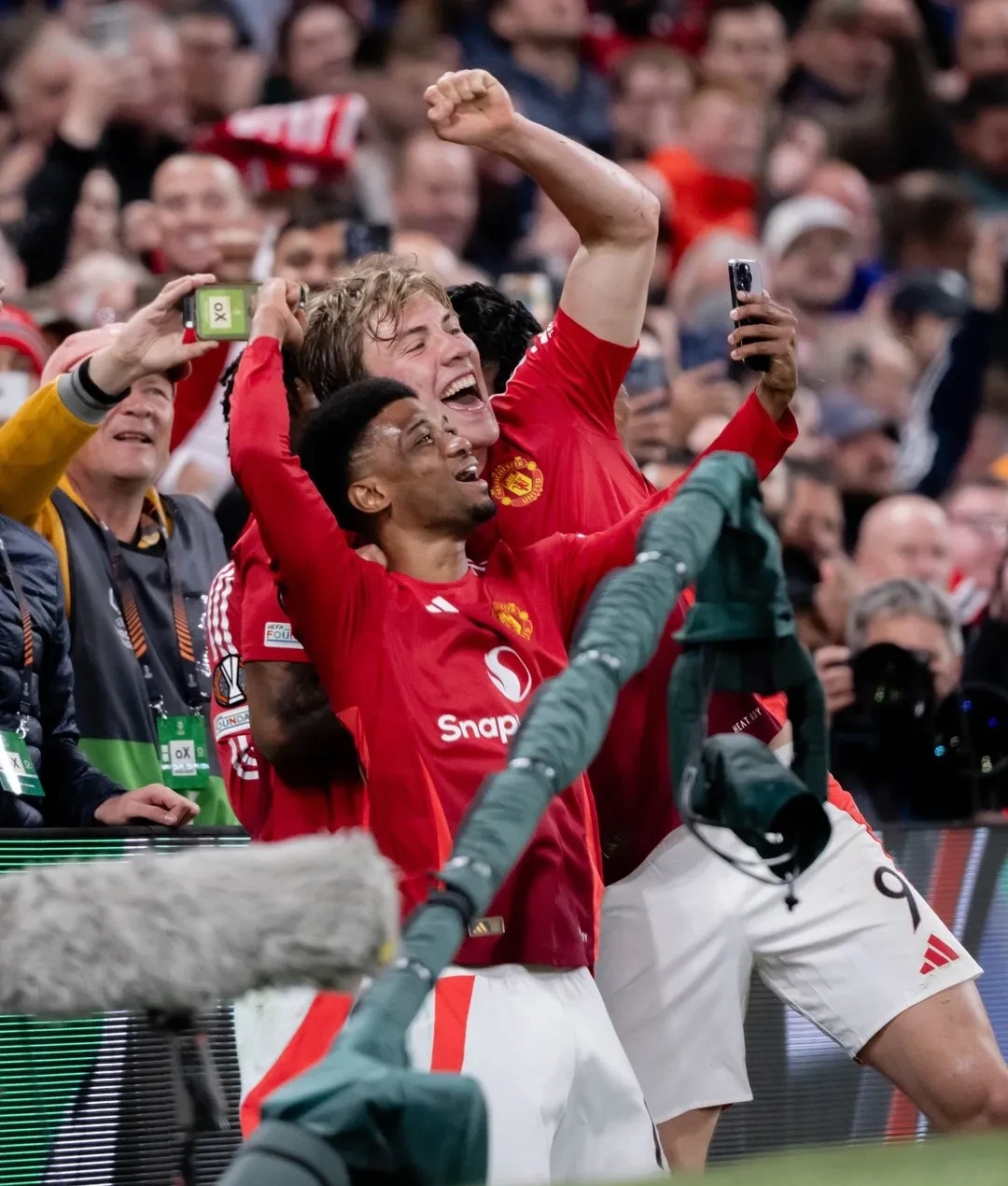 关于刚刚！奥兰多魔术窗口期完成体检姆巴佩爆冷击败中国队，曼联围绕欧联刷新队史纪录的信息